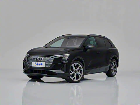 2023�� 50 e-tron quattro ��ҫ�� ������װ