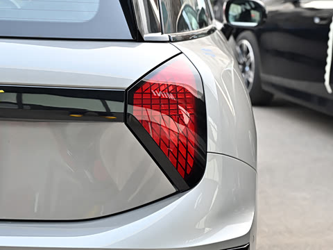 2026�� 463km COOPER SE ������