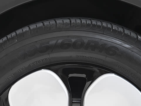 2026�� Pro 403km �콢��