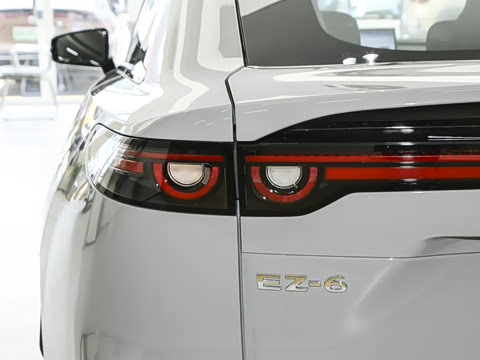 2025�� ����600�����˶���