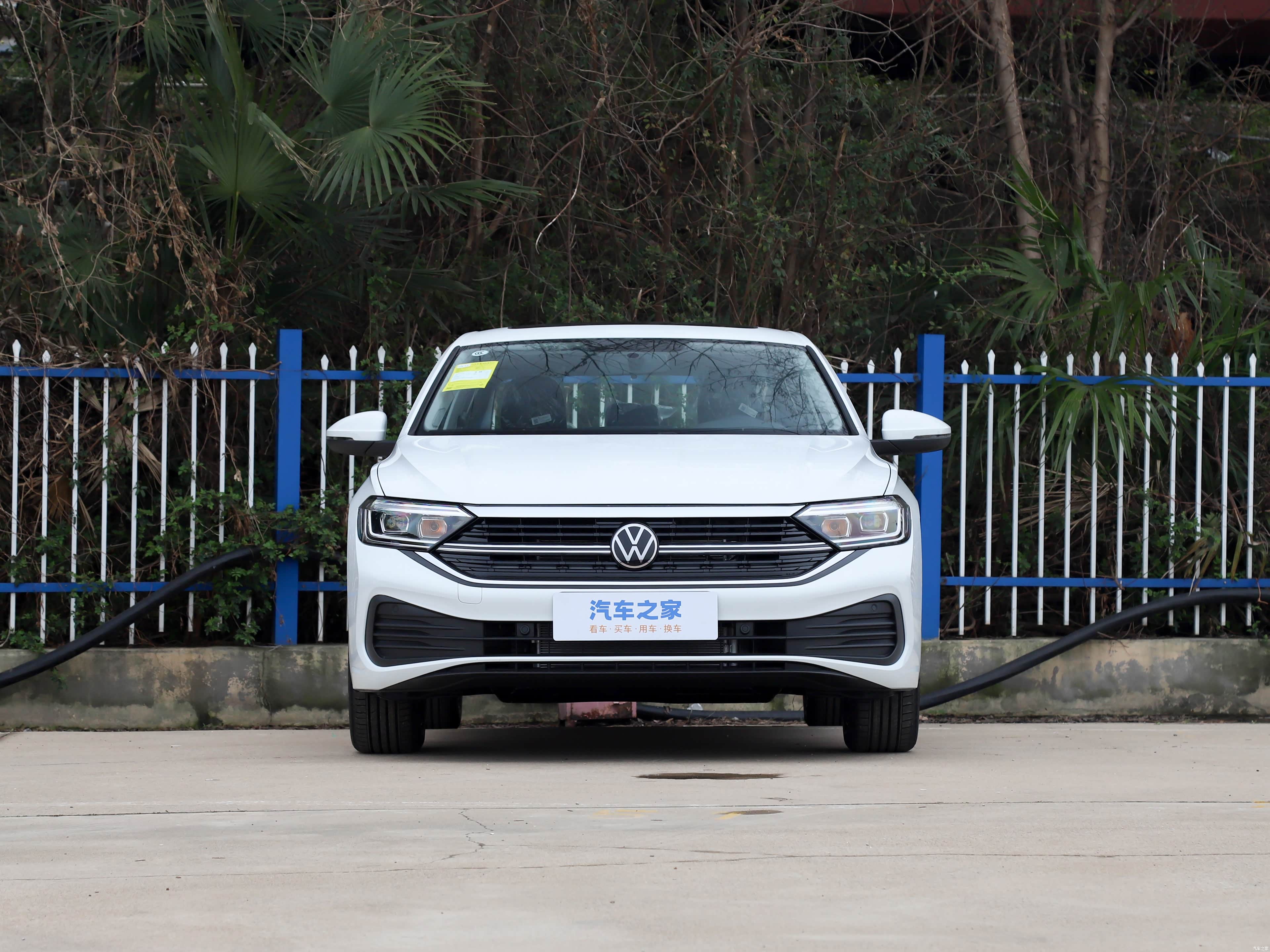 Volkswagen Sagitar, миниатюра 10