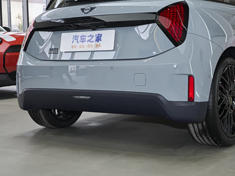 2025�� PAUL SMITH ���ʦ��