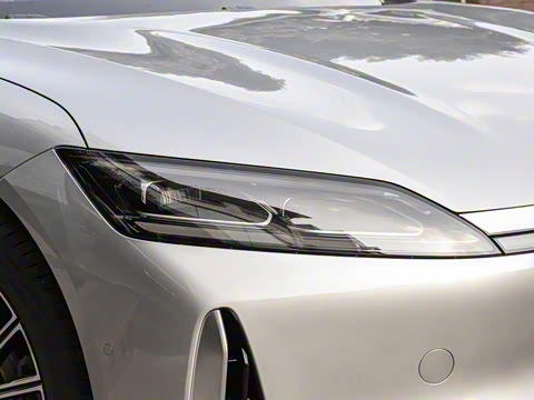 2025�� 260���������