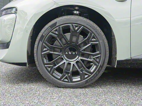 2026�� �콢quattro��