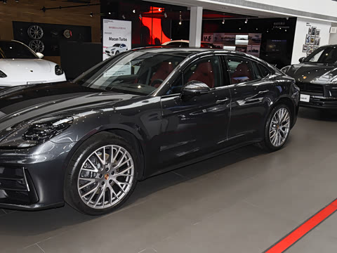 2026�� Panamera ������ 2.9T
