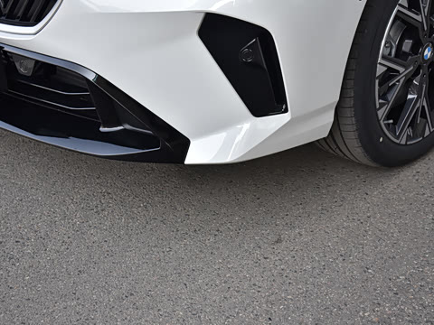 2026�� 225L M�˶���װ