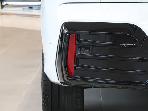 2026�� xDrive25i M�˶���ҹ��װ