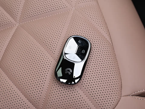 2026�� 102kWh �����е�ǩ����