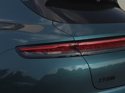 2026�� Max