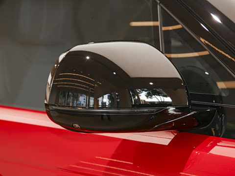 2025�� 400PS Dynamic HSE