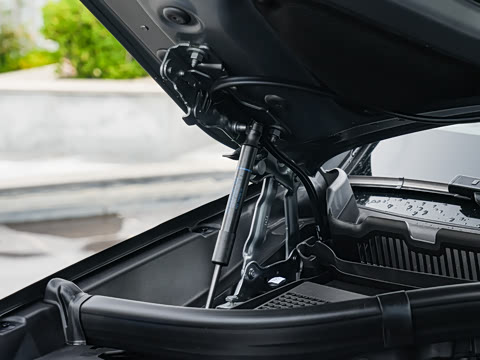 2025�� xDrive 30Li ������M�˶���ҹ��װ