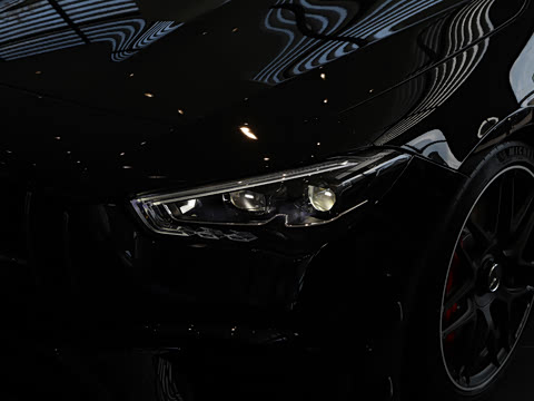 2025�� AMG CLA 45 S 4MATIC+