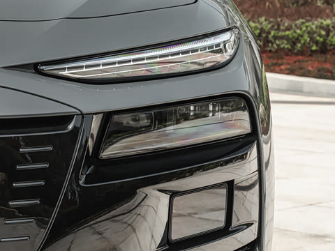 2026�� quattro Ǭ���Ǽݰ�