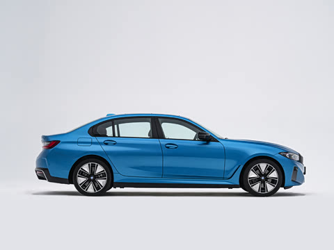2026�� �Ŀ� eDrive 40L ��ҹ��װ
