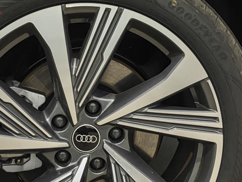 2026�� quattro Ǭ���Ǽݰ�