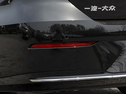 2026�� L 300TSI DSG ������