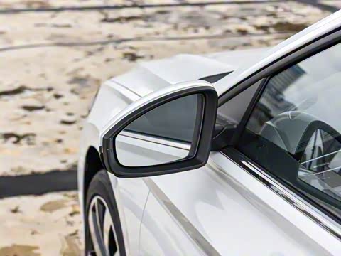 2026�� 3000������ѡ�� 300TSI DSG ��Խ��