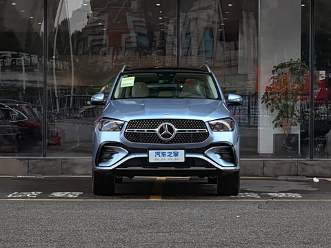 2025�� �Ŀ� GLE 450 4MATIC ������