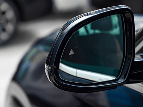 2026�� xDrive40i ������ M�˶���װ