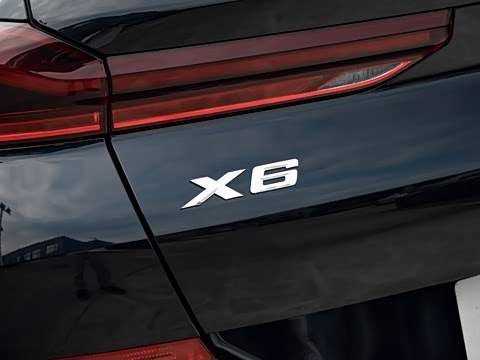 2026�� xDrive40i ������ M�˶���װ