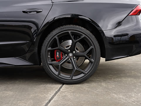 2025�� RS 7 4.0T Sportback performance