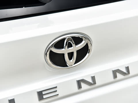 2027�� 2.5L ˫����������