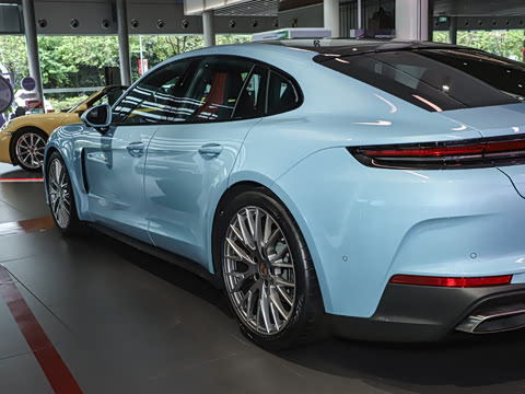 2026�� Panamera ������ 2.9T