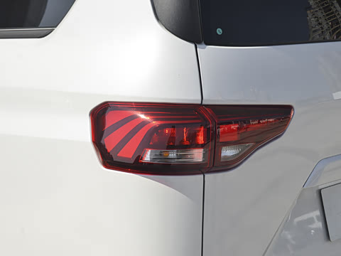 2026�� 2.0L �Զ���������� 9��