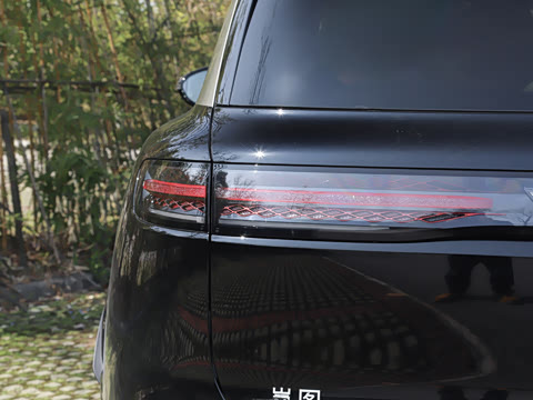 2026�� Ultra