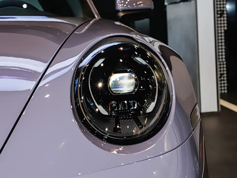 2026�� Carrera 3.0T