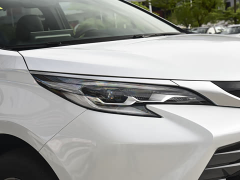 2027�� 2.5L ˫������������