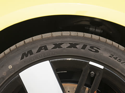 2025�� 750 ���������� Ultra