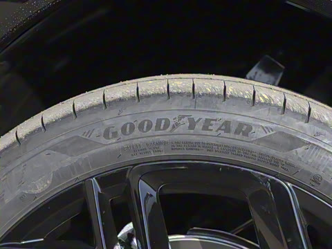 2026�� ̽��L 380TSI ��������