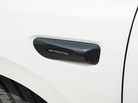 2025�� 550������