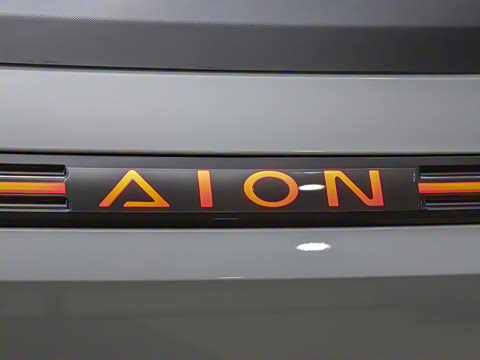 2025�� Plus 430 ������