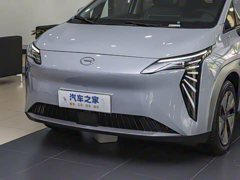 2025�� Plus 430 ������