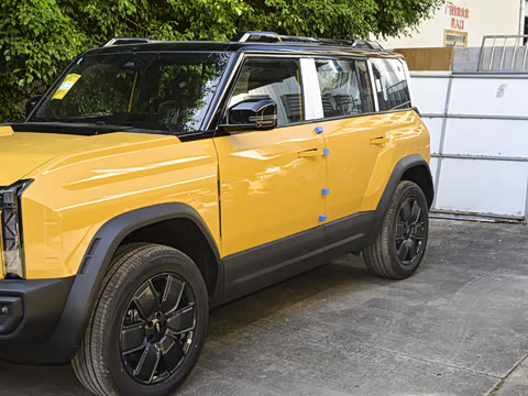 2025�� 215Զ�а�