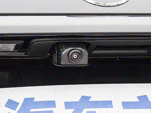 2026�� GLC 260 L 4MATIC ������