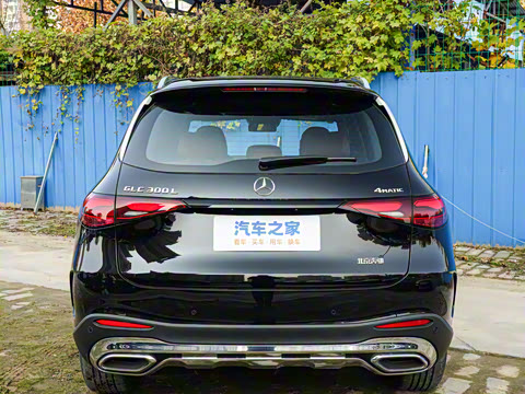 2026�� GLC 300 L 4MATIC ������ 5��