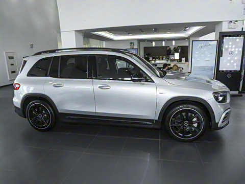 2024�� AMG GLB 35 4MATIC