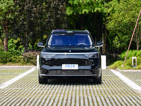 2025�� ���� Max+ ������������ 