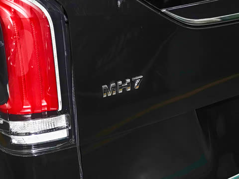 2025�� 2.0T ʥķ��MH7 �����