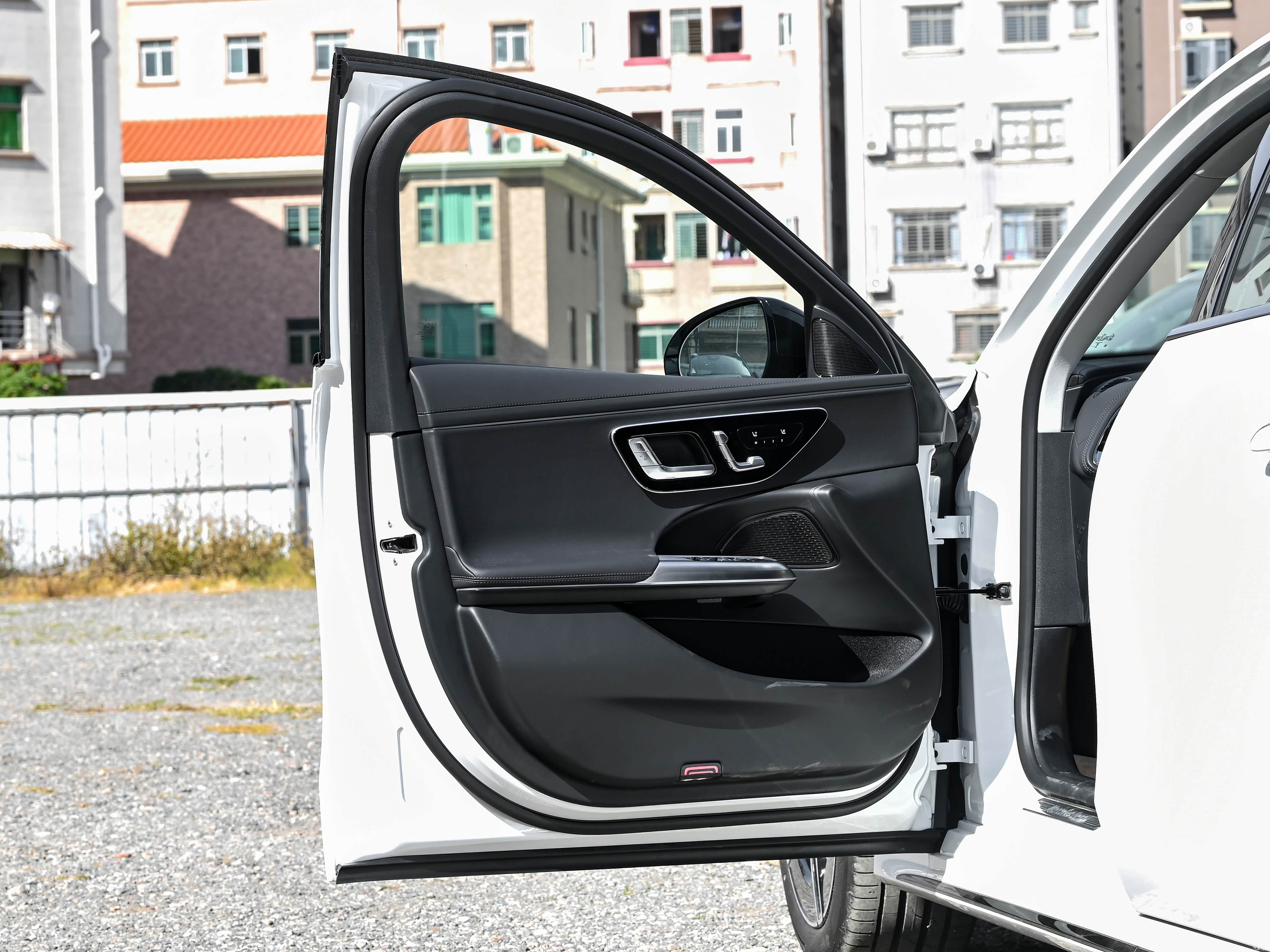 Mercedes-Benz E, миниатюра 23