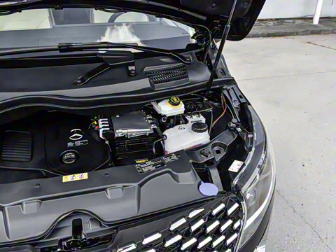 2025�� 2.0T ���ռ����