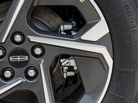 2026�� 2.0T ����������