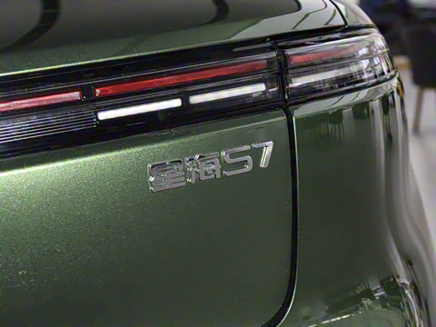 2025�� 555�Ǵ���