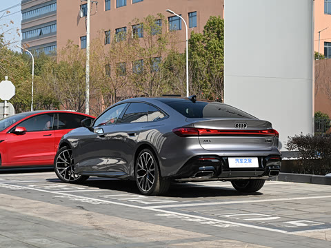 2026�� TFSI quattro 200kW �콢��