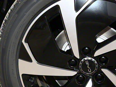 2025�� EV 605�캽Pro��