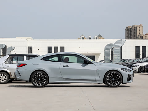 2026�� 430i M�˶���ҹ��װ