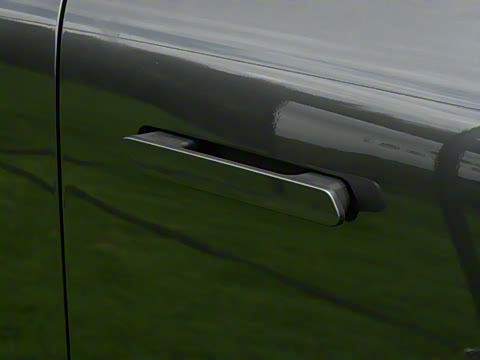 2025�� 240����Ultra